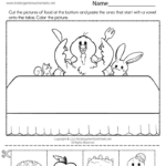 Free Printable Thanksgiving Vowels In Food Worksheet With Free Printable Thanksgiving Worksheets For Preschoolers